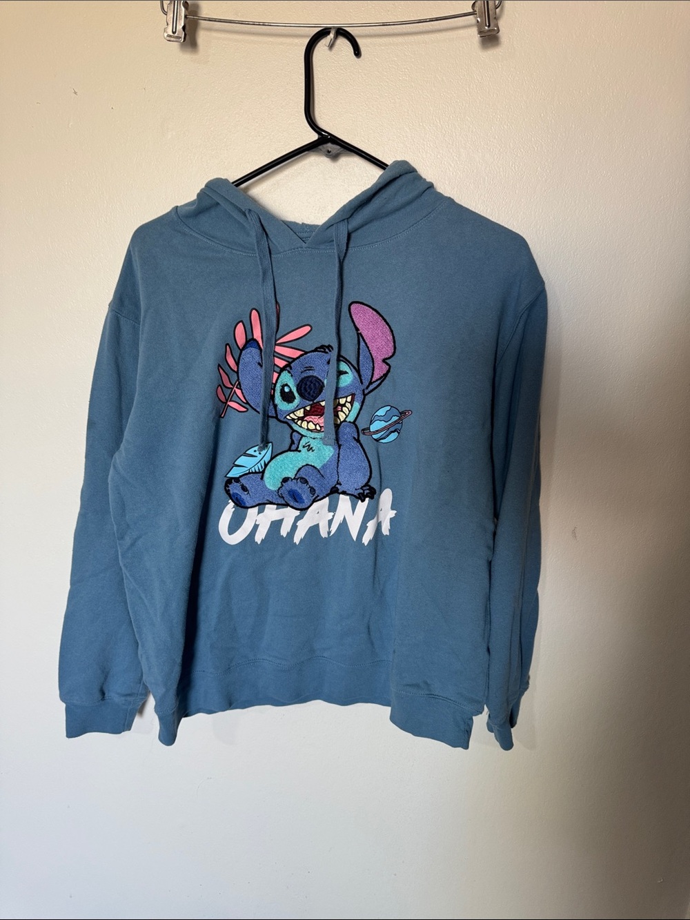 Disney Stitch Logo Pullover in Blue